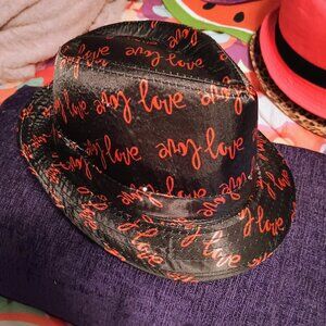 Womens Black and Red Love Fedora, Lights up, Needs batteries, new